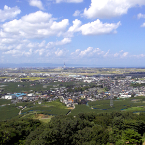 呉羽山から市内を一望